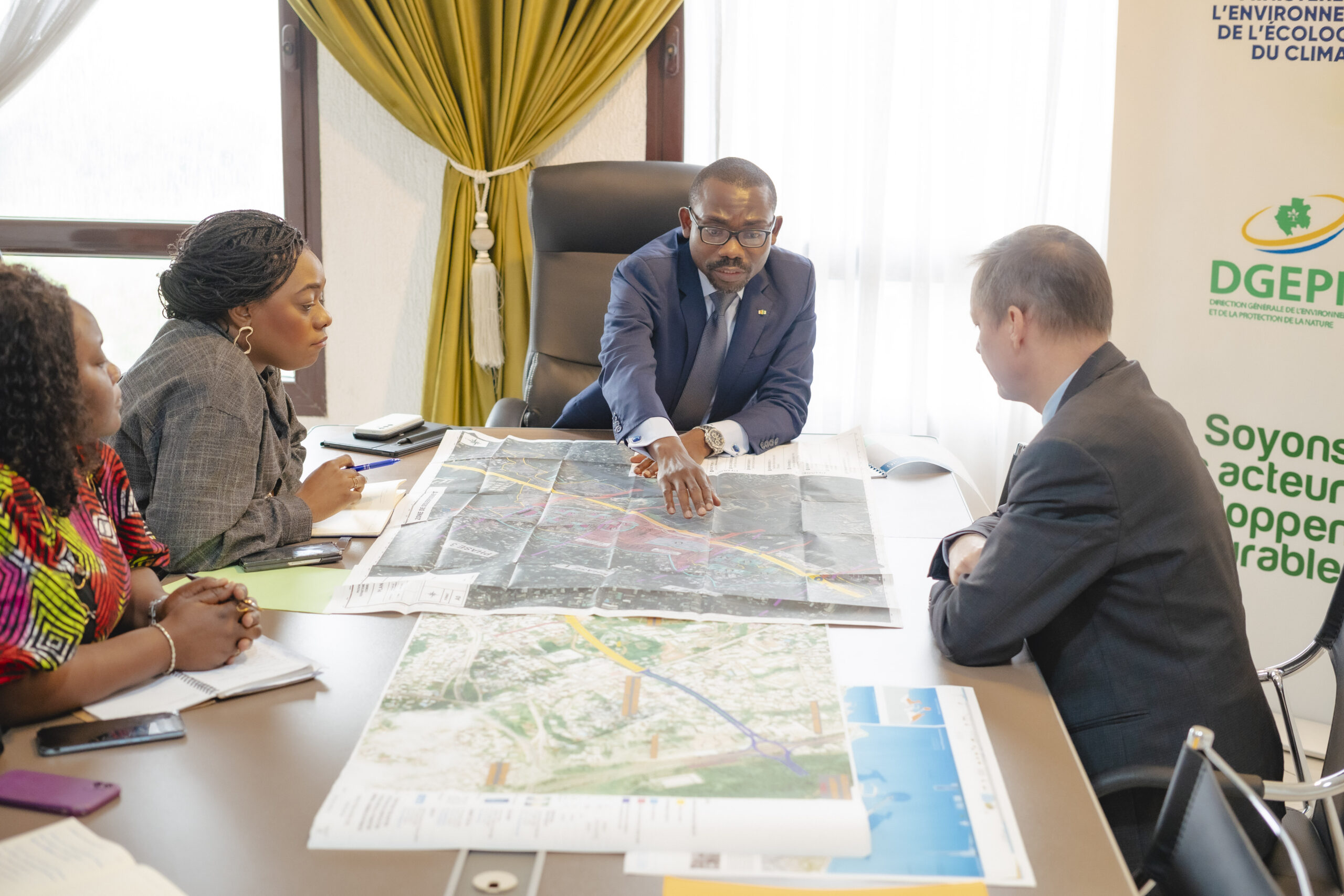 Le Ministre de l’Environnement et le cabinet 2G SA font le point sur l ...